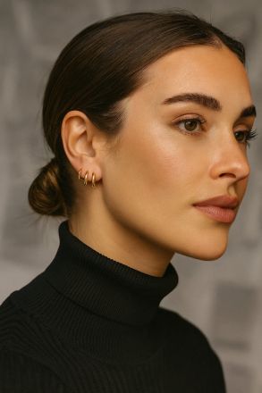 Carrie Taylor Mini Hoop